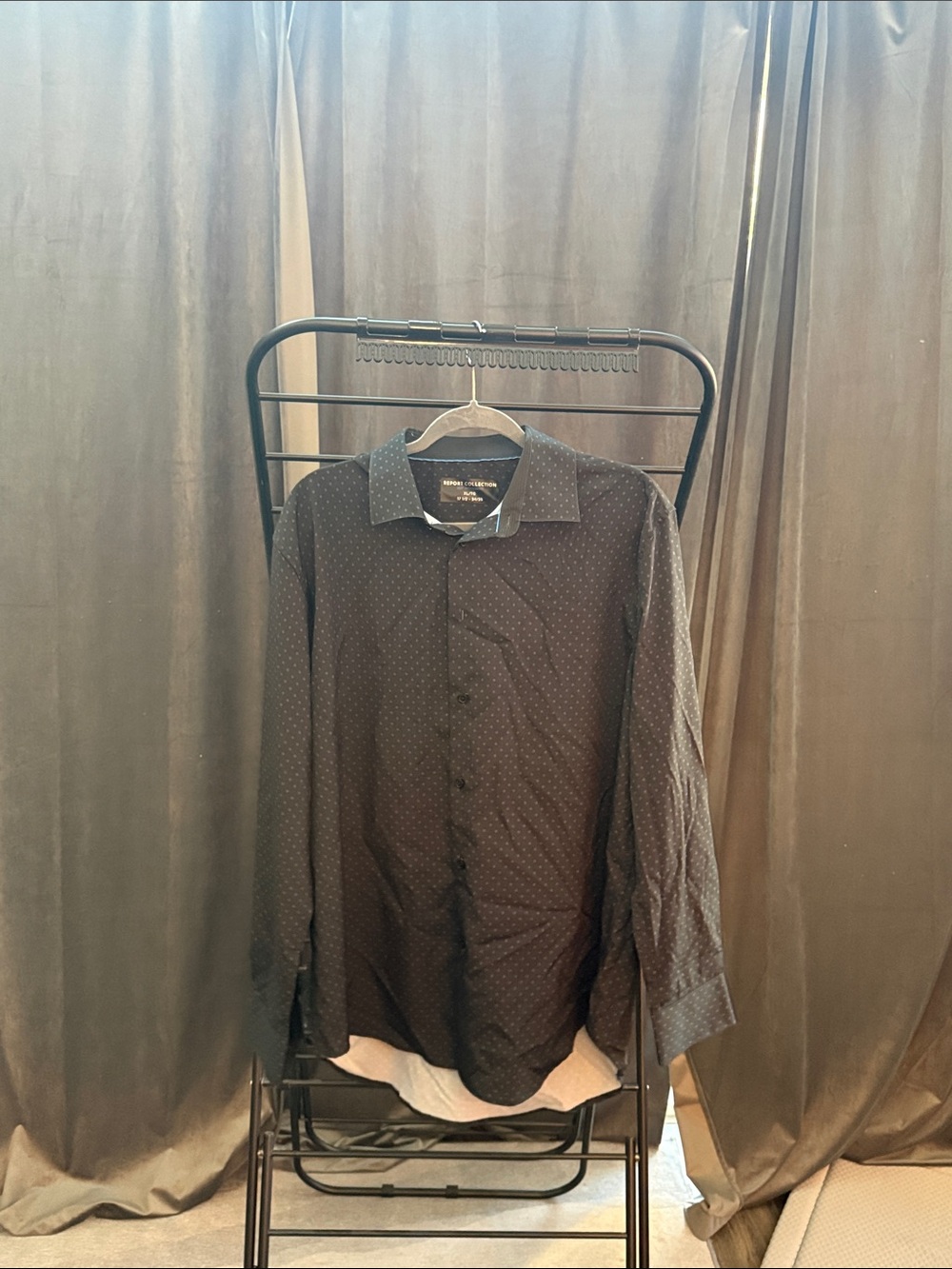 Report Collection Men's Black Dot-Pattern Button-Down Shirt